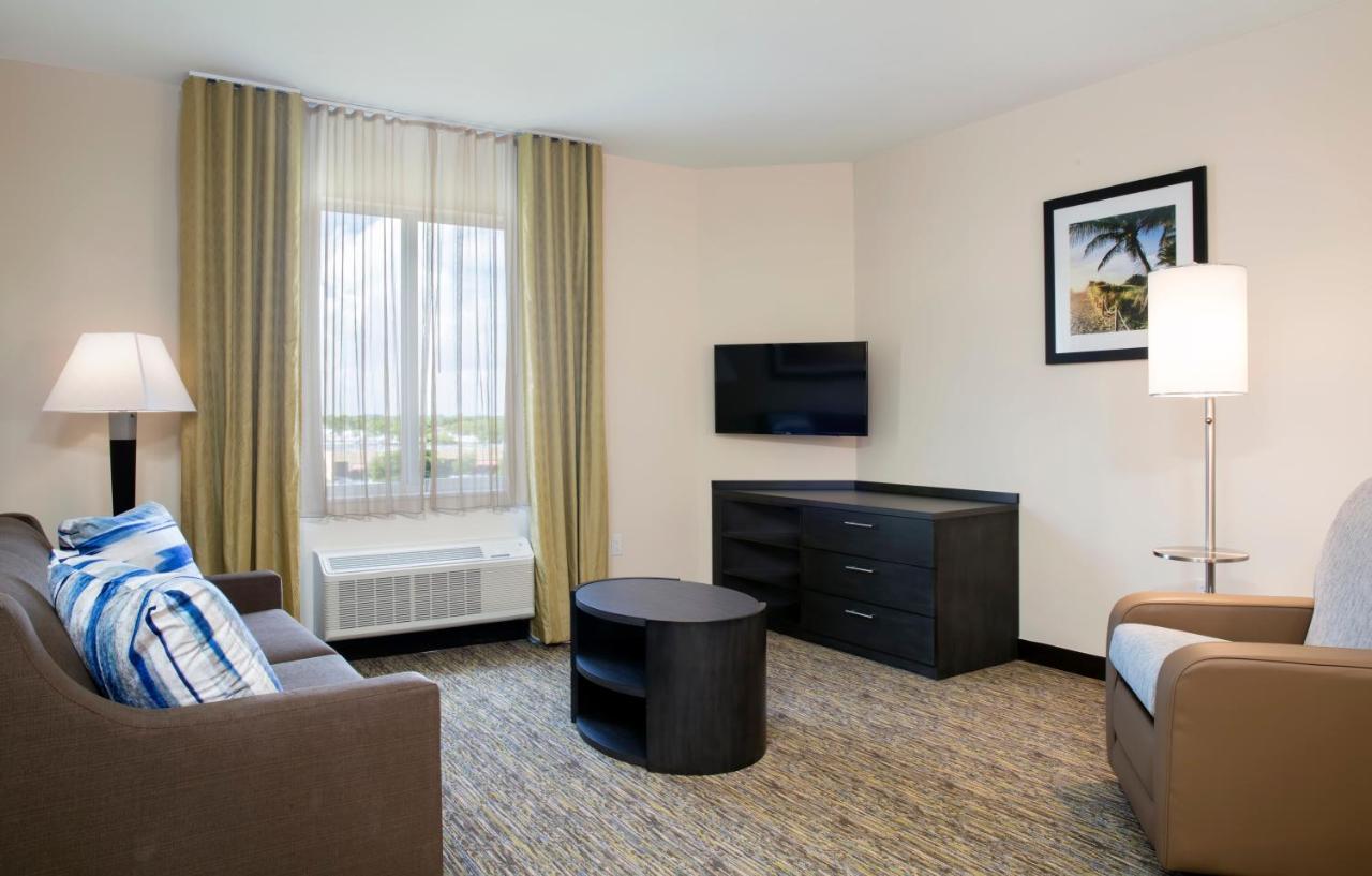 Candlewood Suites - Miami Exec Airport - Kendall By Ihg Country Walk Ngoại thất bức ảnh