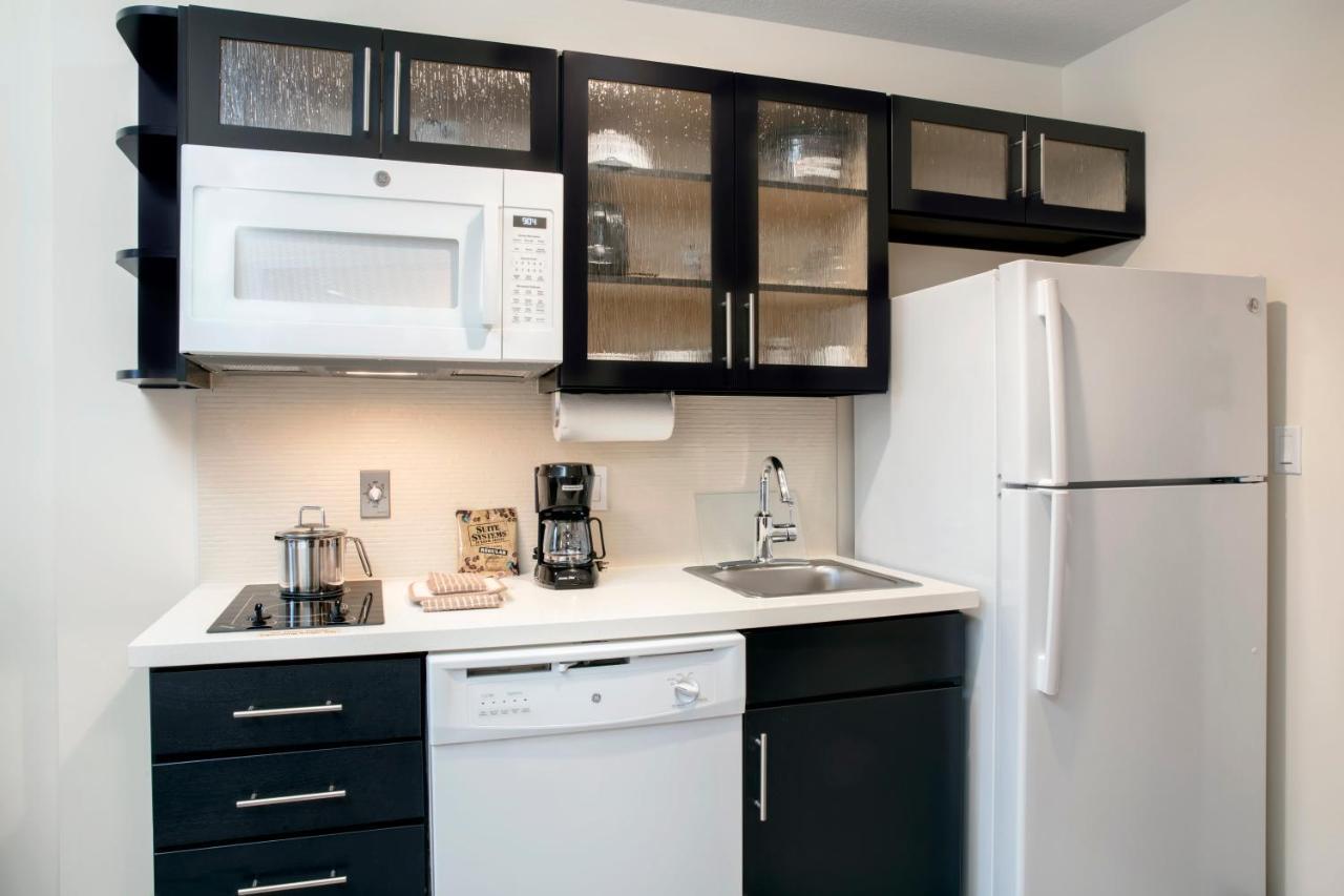 Candlewood Suites - Miami Exec Airport - Kendall By Ihg Country Walk Ngoại thất bức ảnh